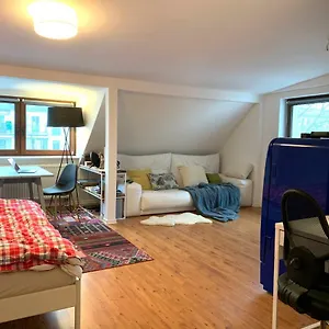 Apartment Hinterhaus No1, Leipzig